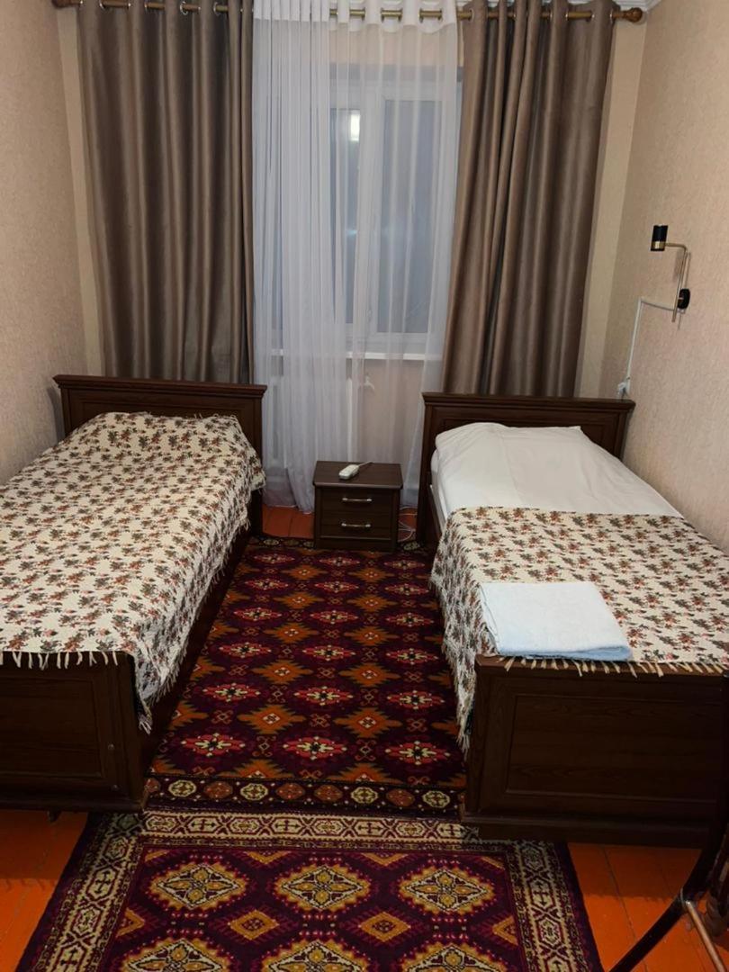 Baktygul Guesthouse Naryn Exterior photo